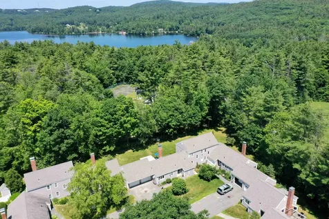 74 Hilltop Place New London NH 03257