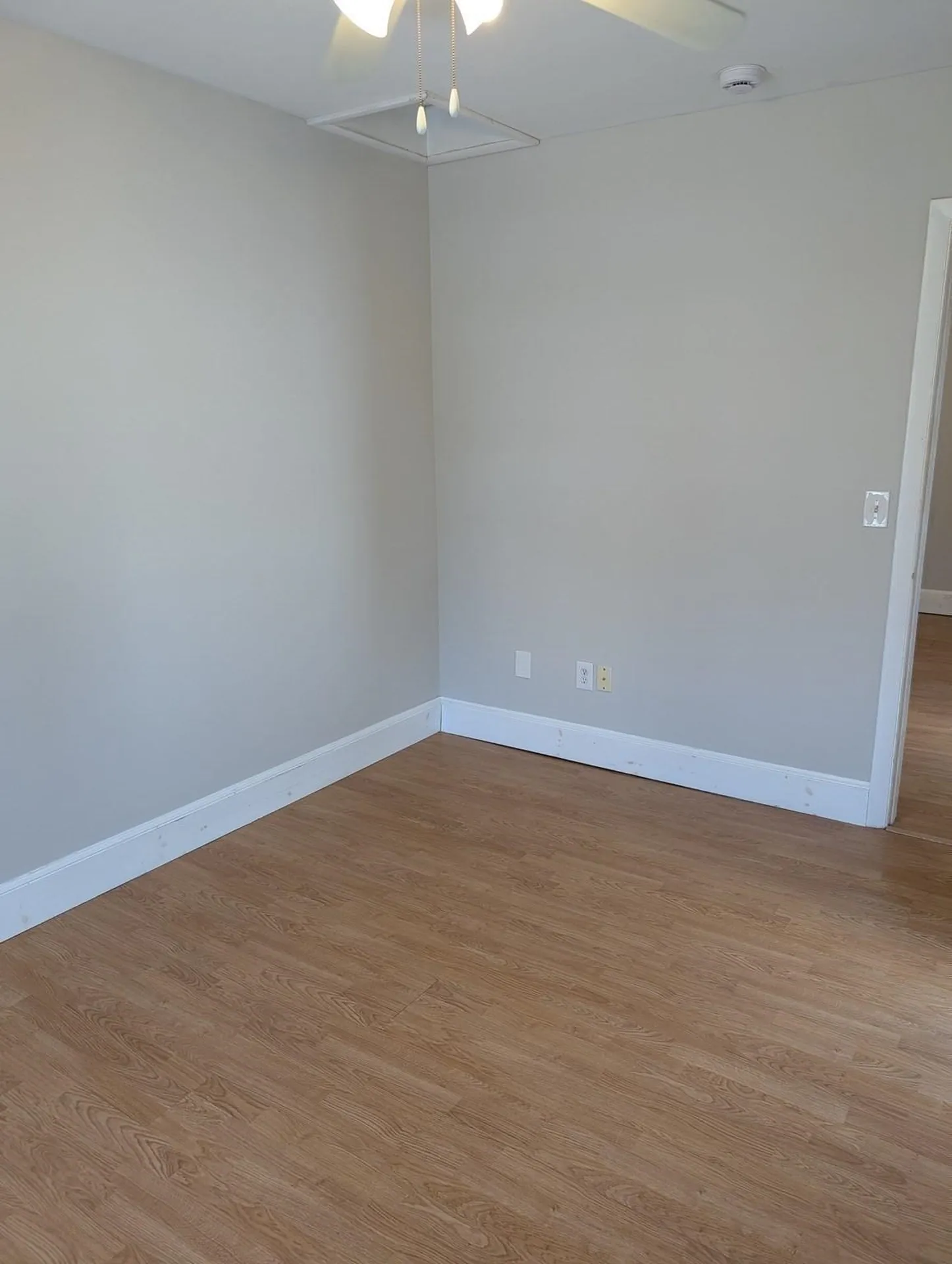 644 Pine Street Manchester NH 03104