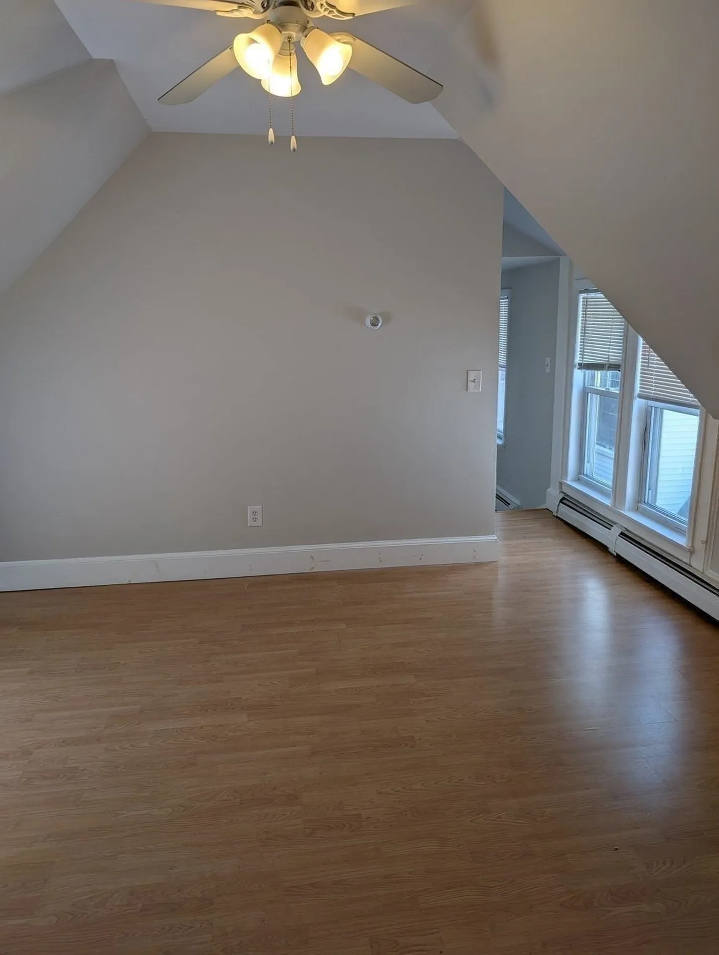 644 Pine Street Manchester NH 03104
