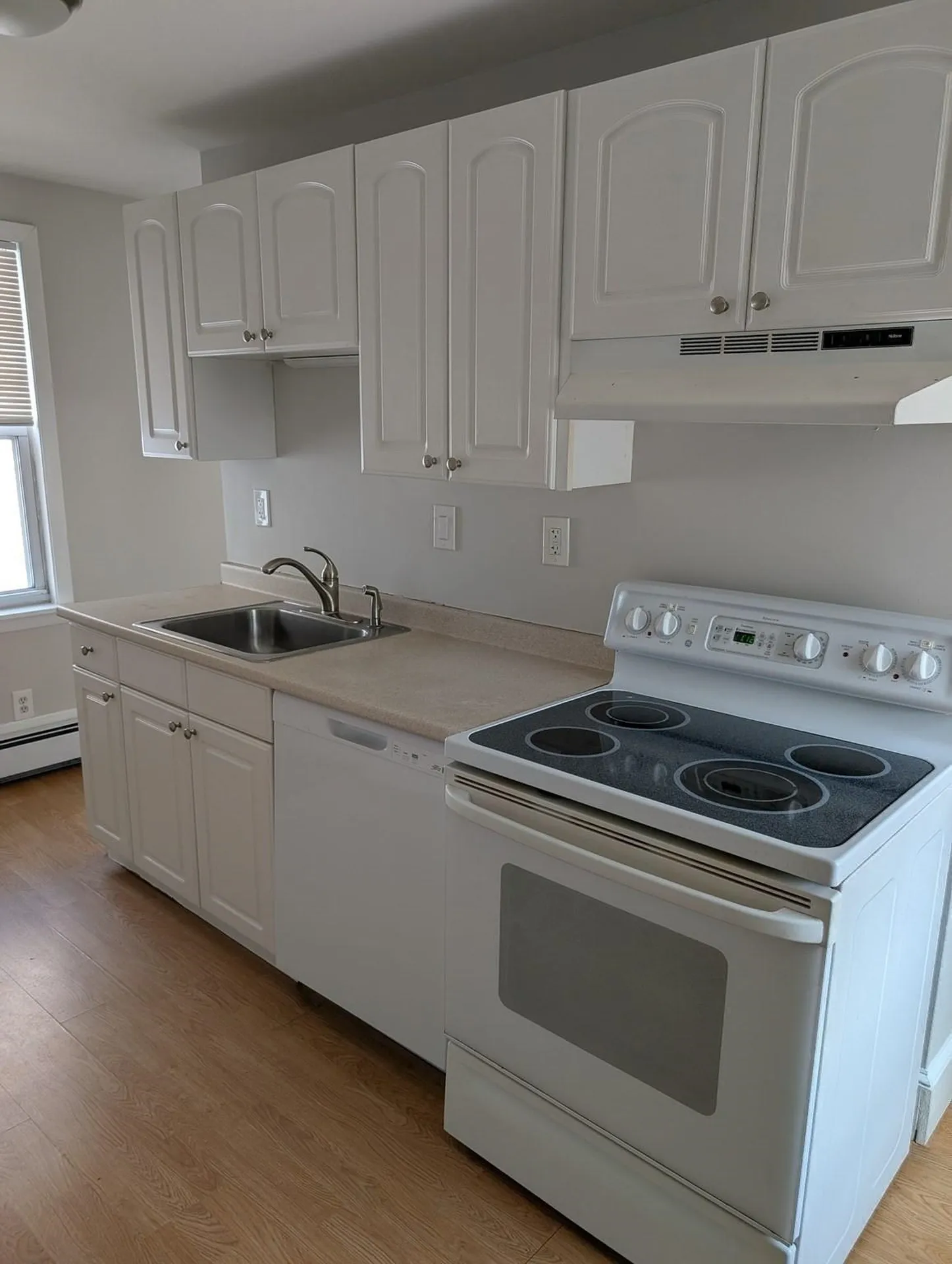 644 Pine Street Manchester NH 03104
