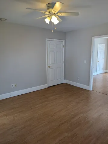 644 Pine Street Manchester NH 03104