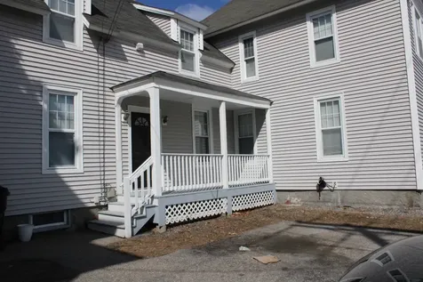 644 Pine Street Manchester NH 03104