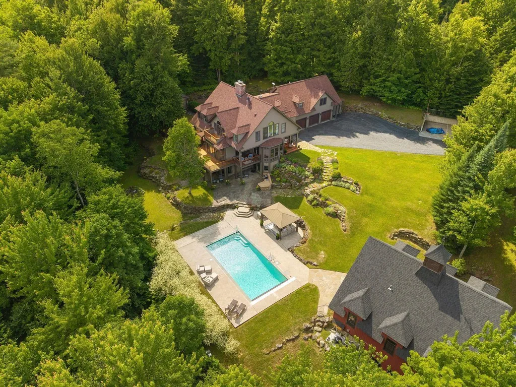 821 Little River Farm Road Stowe VT 05672