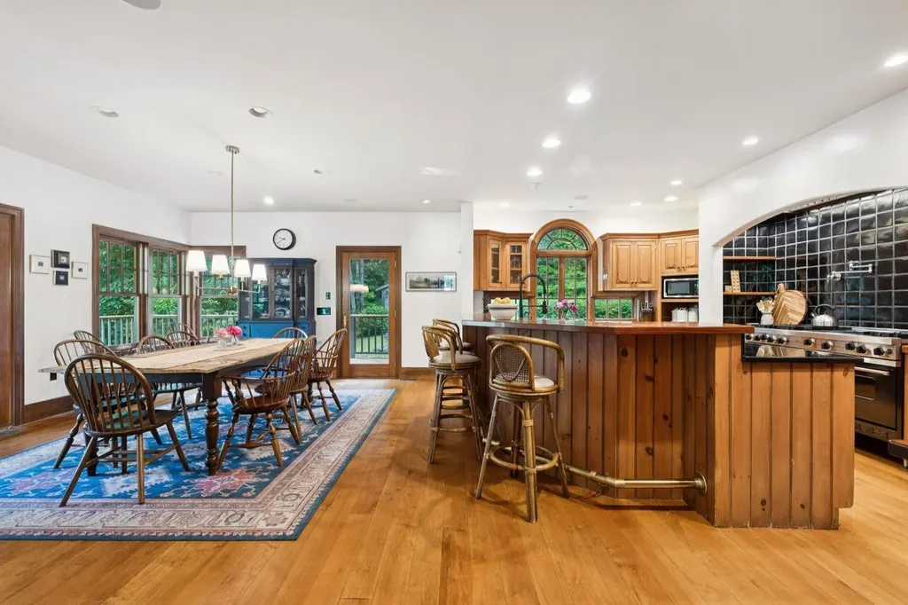 821 Little River Farm Road Stowe VT 05672