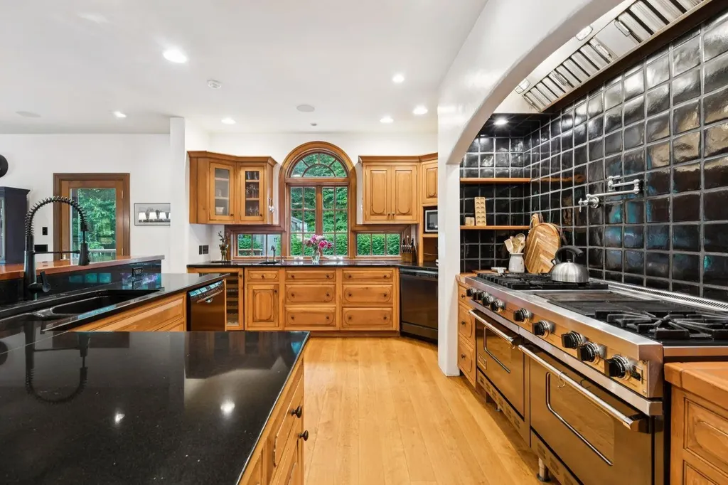 821 Little River Farm Road Stowe VT 05672