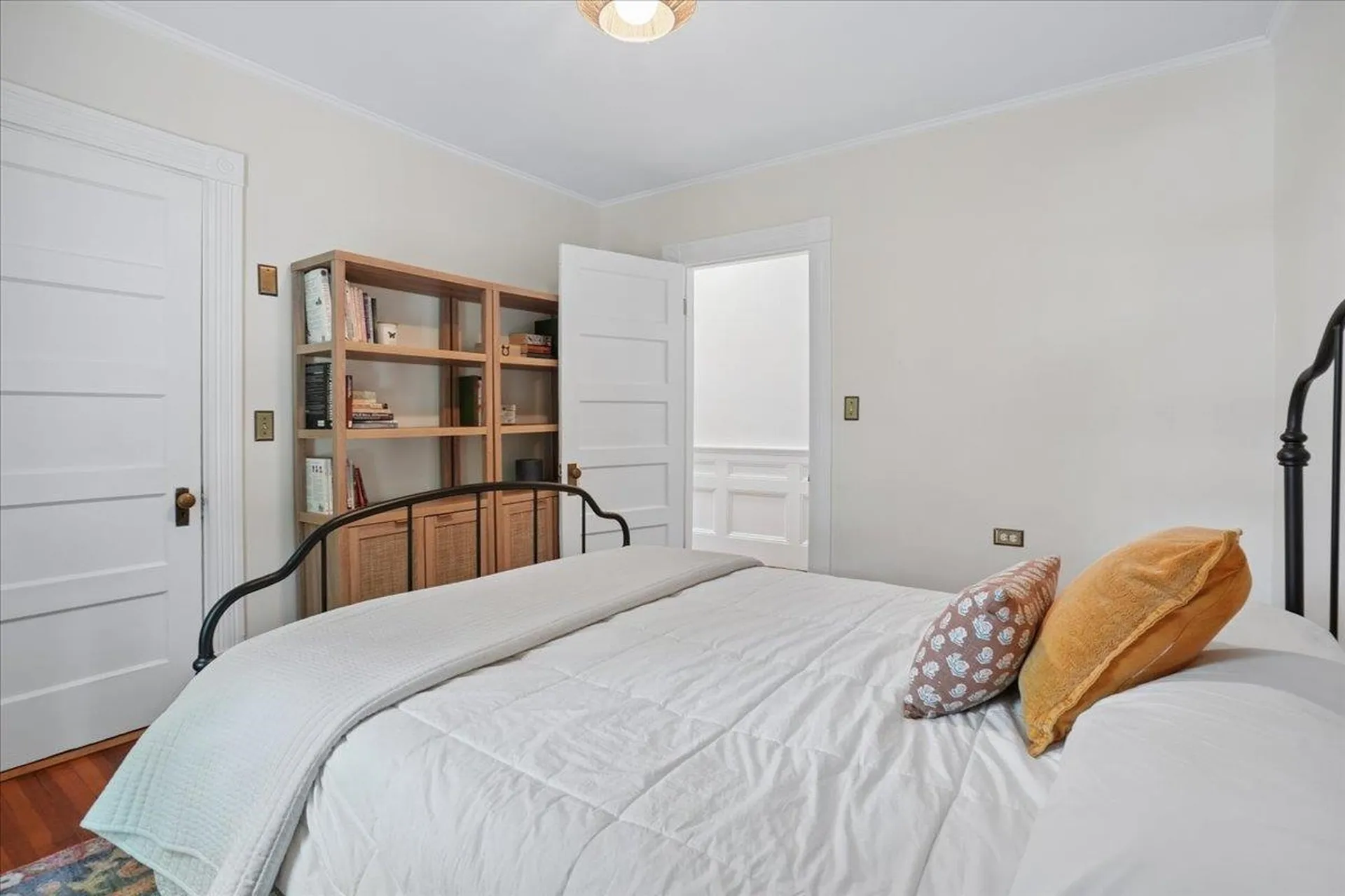 102 East Broadway Derry NH 03038