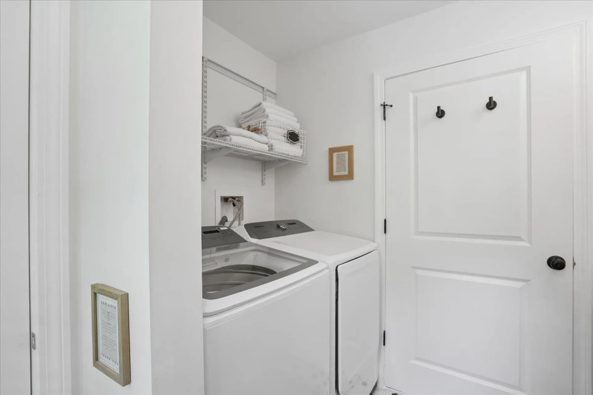 102 East Broadway Derry NH 03038