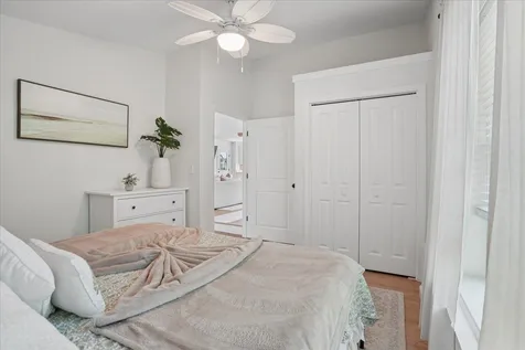 102 East Broadway Derry NH 03038