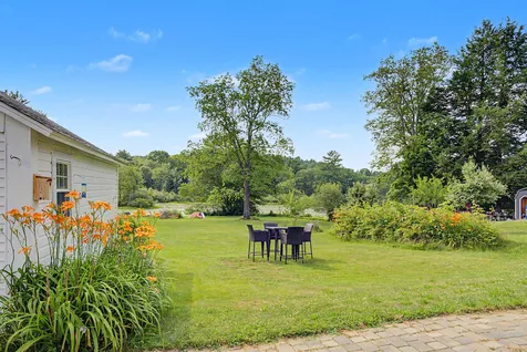 17 South Street Troy NH 03465