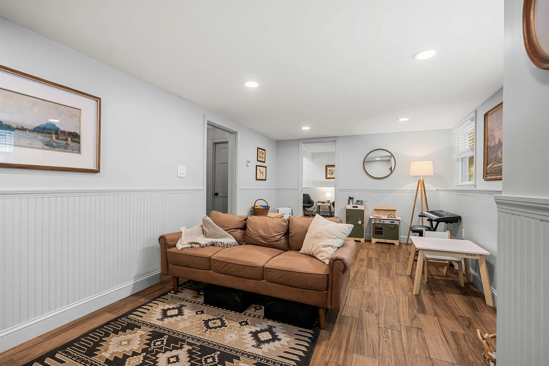 20 Hawkview Road Hudson NH 03051