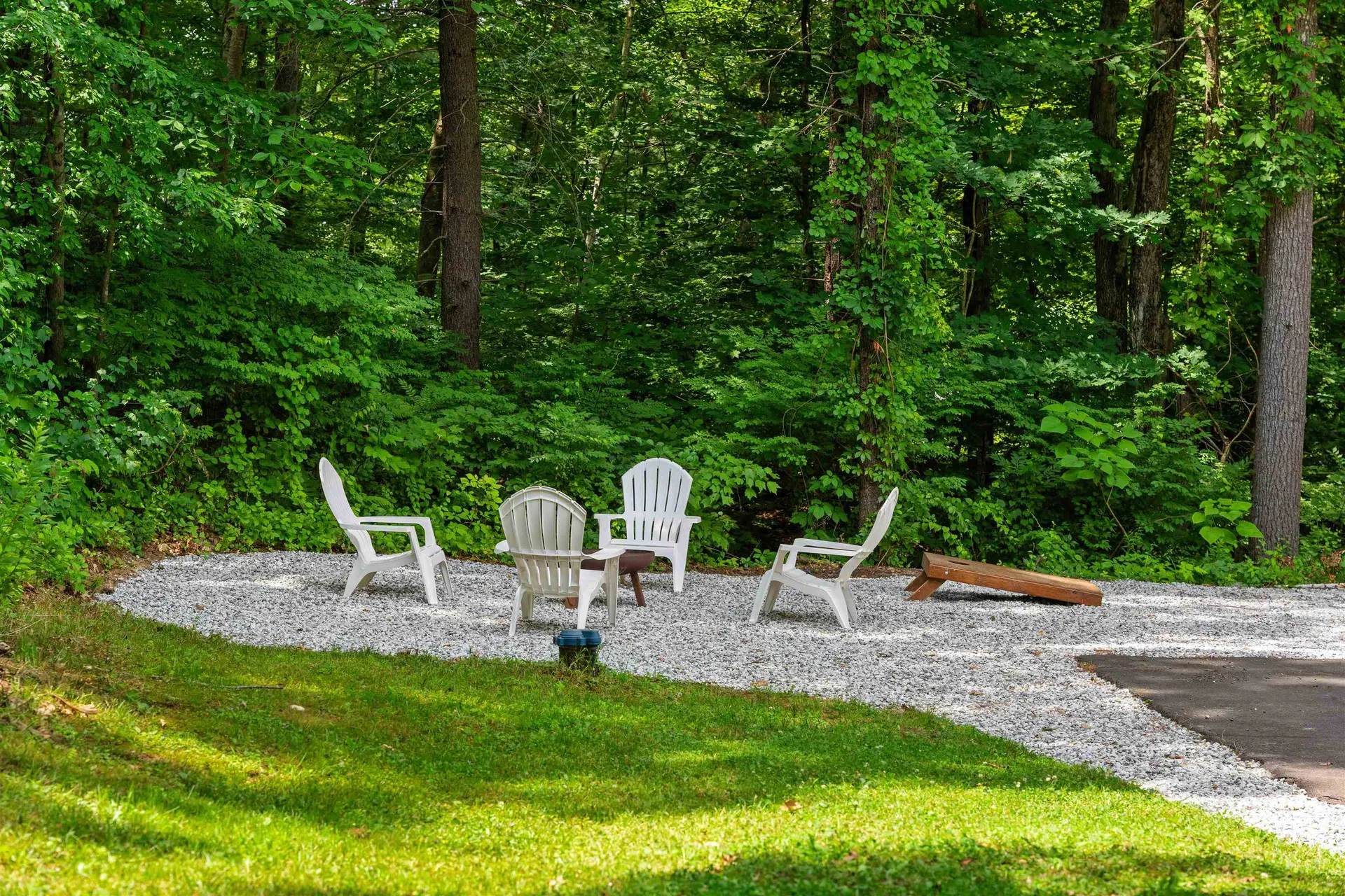 20 Hawkview Road Hudson NH 03051