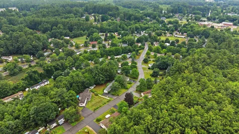 26 Melendy Road Milford NH 03055