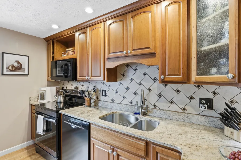15 Culver Street Plaistow NH 03865