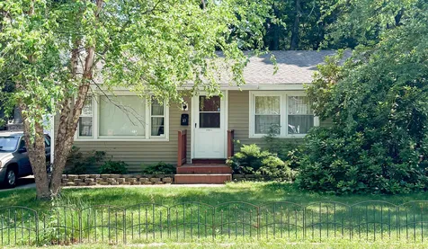 37 Damon Avenue Nashua NH 03064