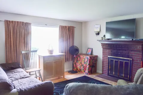 37 Damon Avenue Nashua NH 03064
