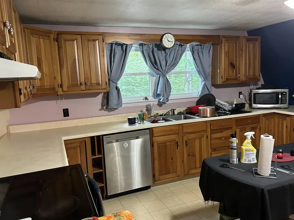 220 Monadnock Street Troy NH 03465