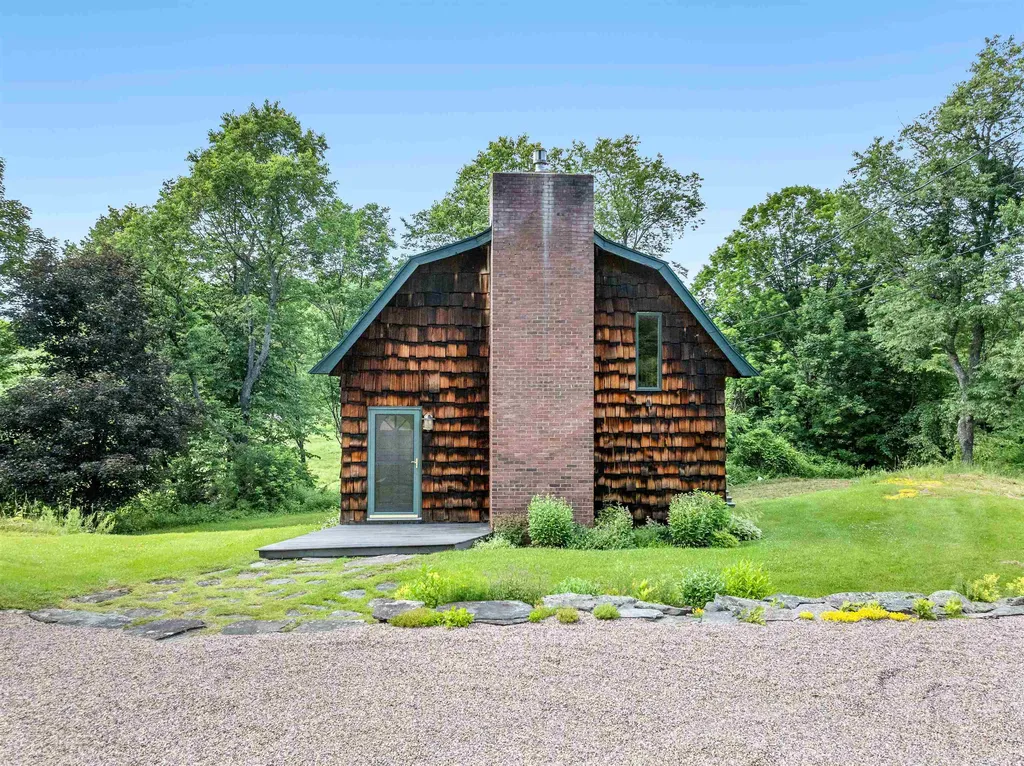 95 Thatcher Brook Road Waterbury VT 05677