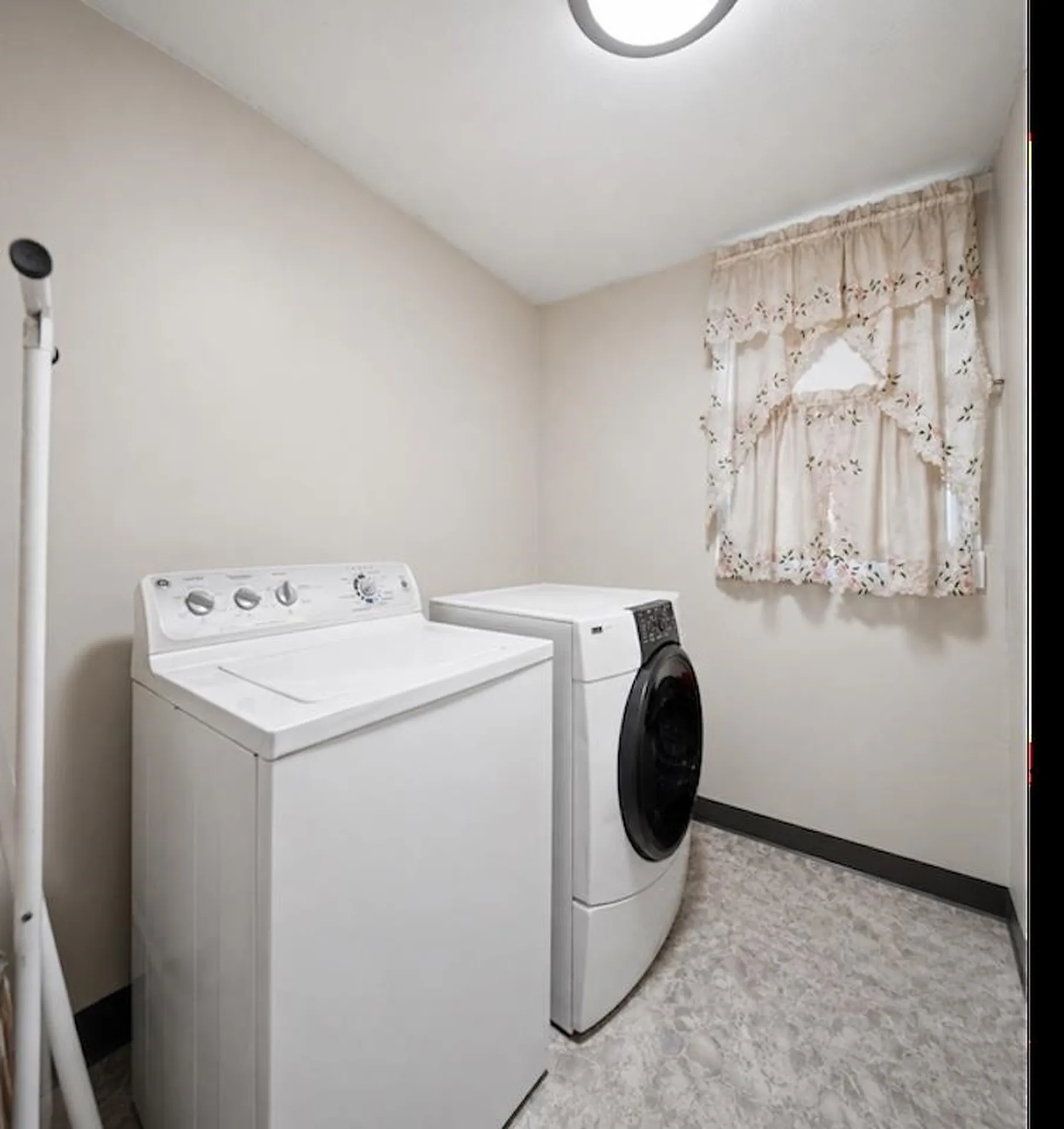 30 Harris Road Windham NH 03087