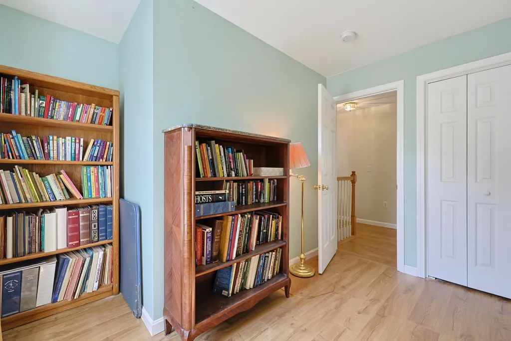 9 Stone Court Milford NH 03055
