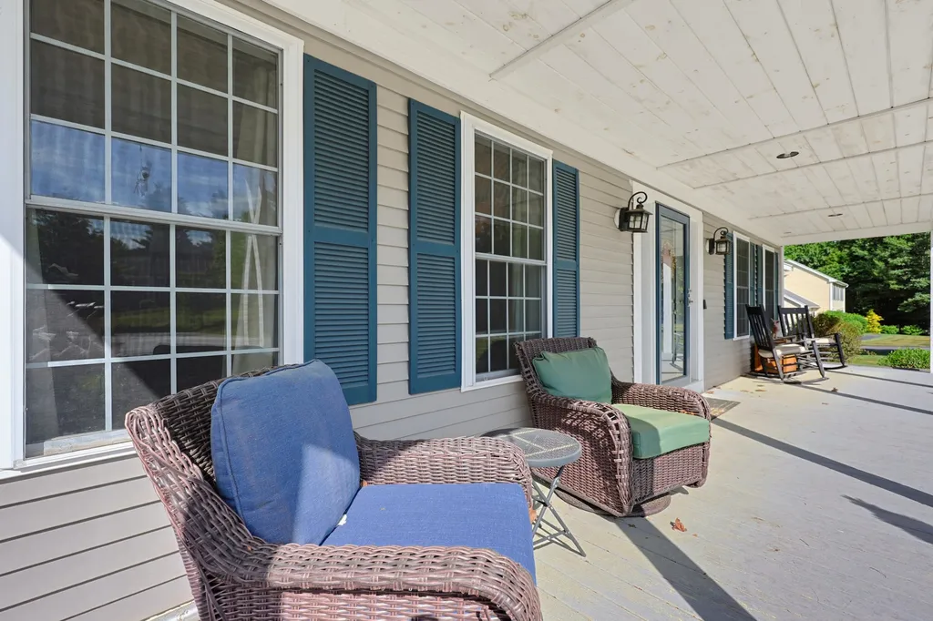 9 Stone Court Milford NH 03055
