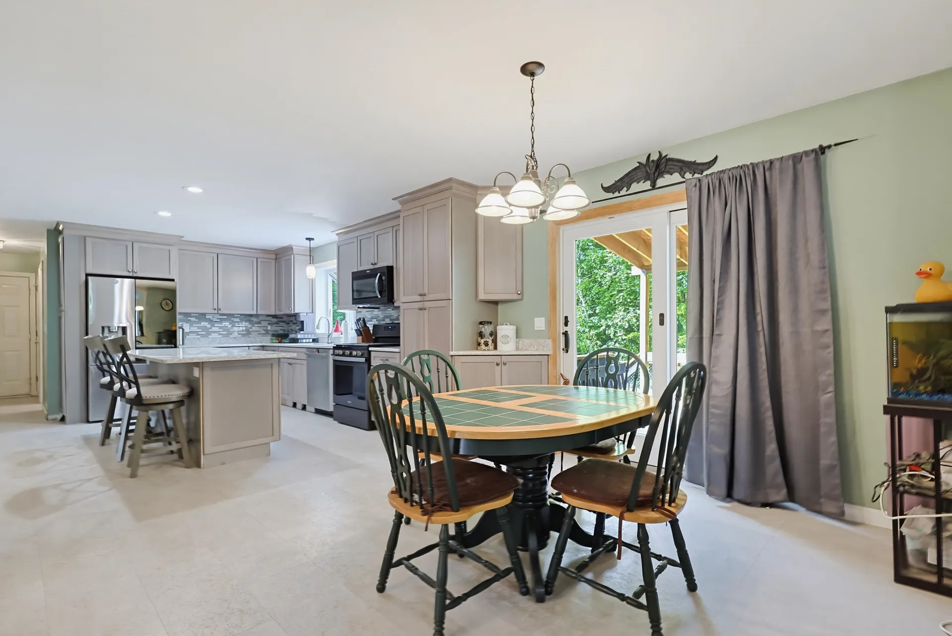 9 Stone Court Milford NH 03055