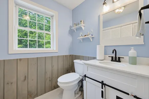 9 Stone Court Milford NH 03055