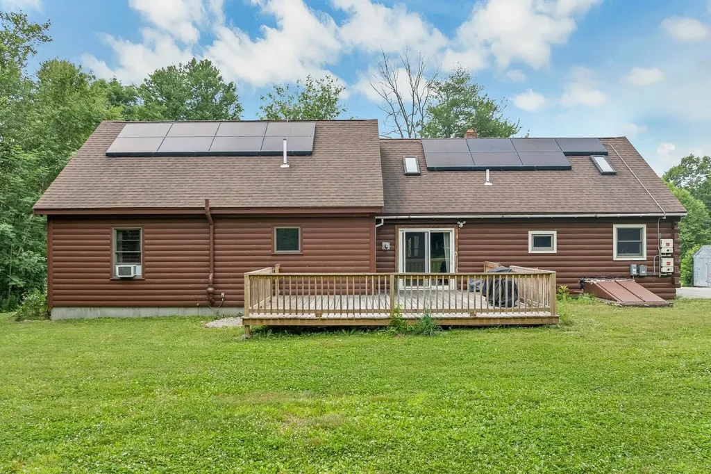 204 Evergreen Valley Road Milton NH 03851