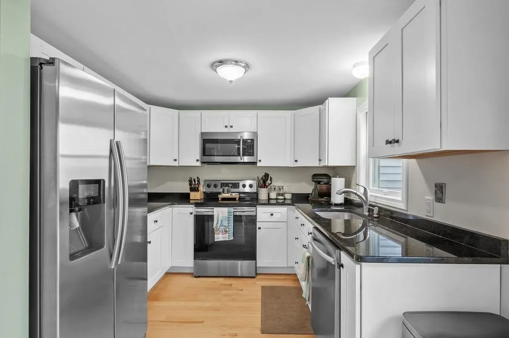 320 Portsmouth Avenue Greenland NH 03840
