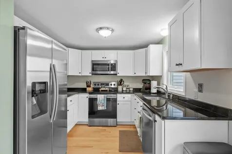 320 Portsmouth Avenue Greenland NH 03840