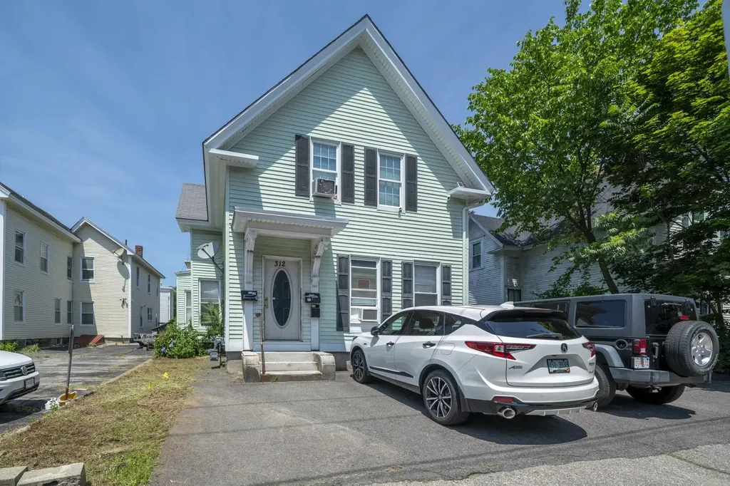 312 Merrimack Street Manchester NH 03103