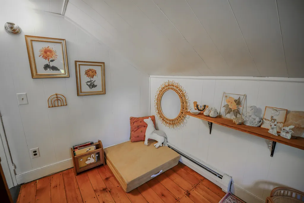 26 Rose Street Burlington VT 05401