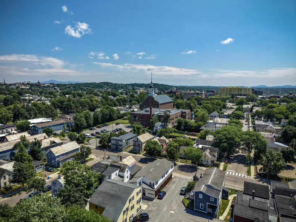 26 Rose Street Burlington VT 05401