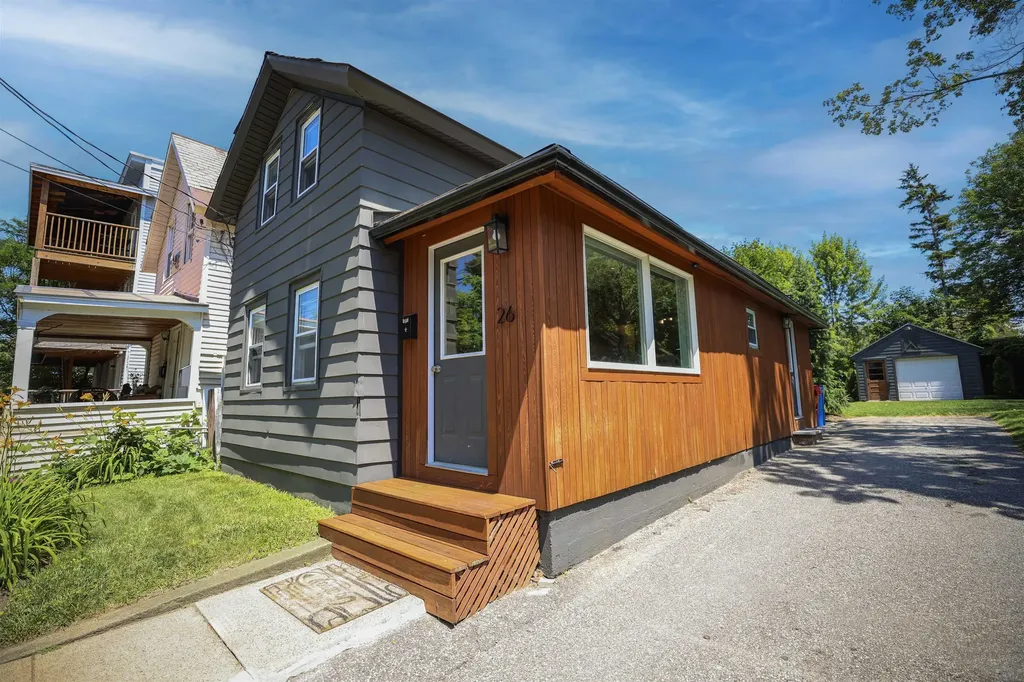 26 Rose Street Burlington VT 05401