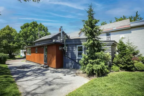 26 Rose Street Burlington VT 05401