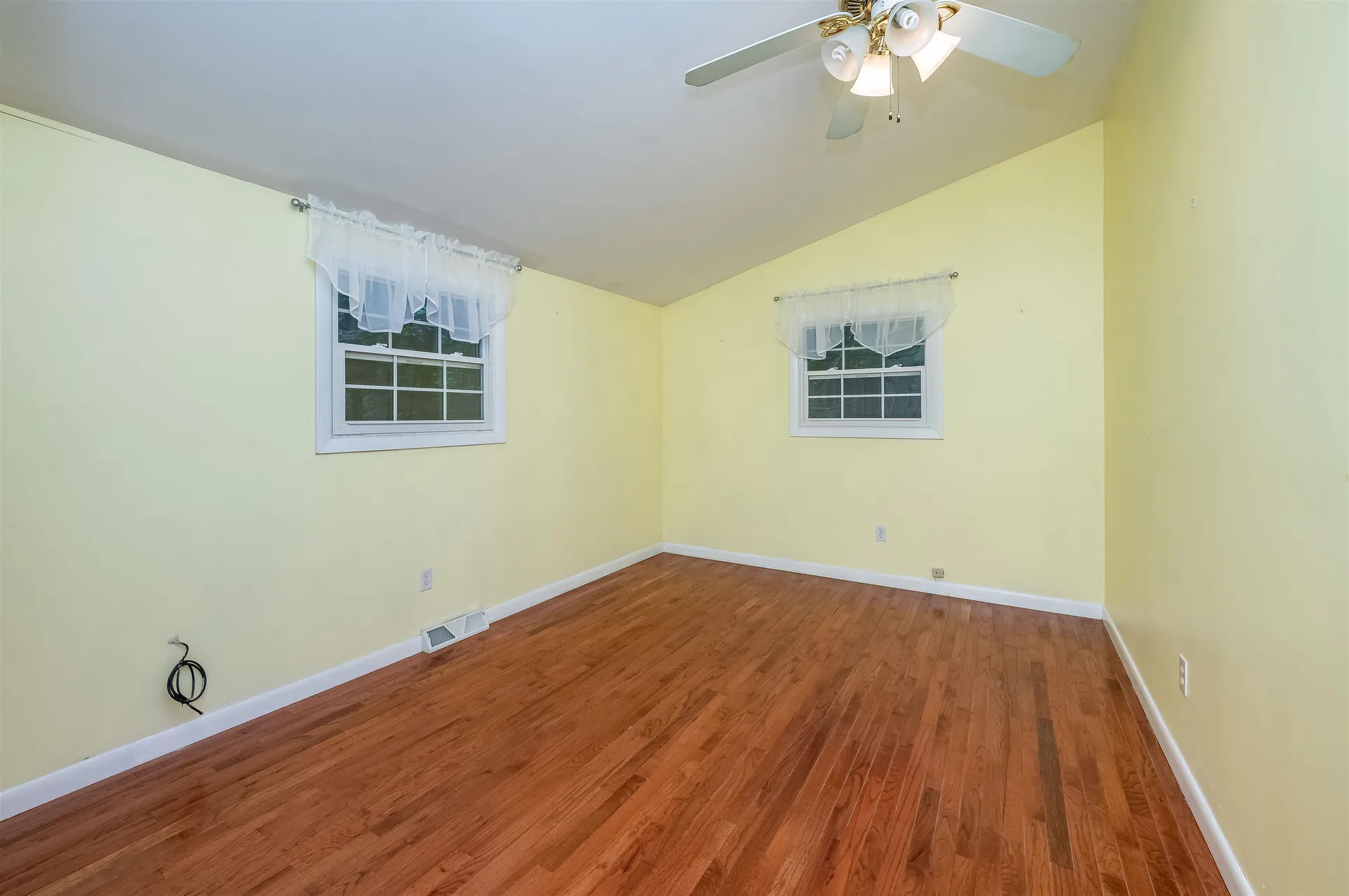 18 Dulko Circle Wakefield NH 03872