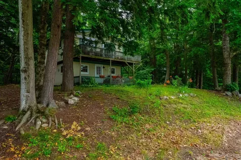 18 Dulko Circle Wakefield NH 03872