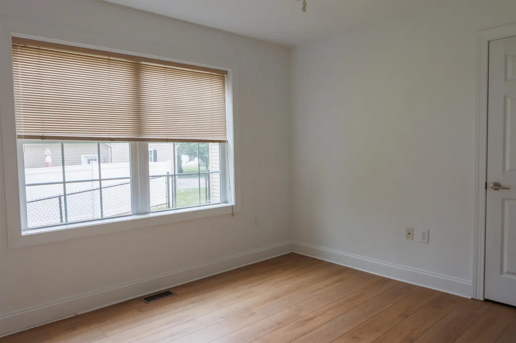 99 Sarasota Lane Laconia NH 03246