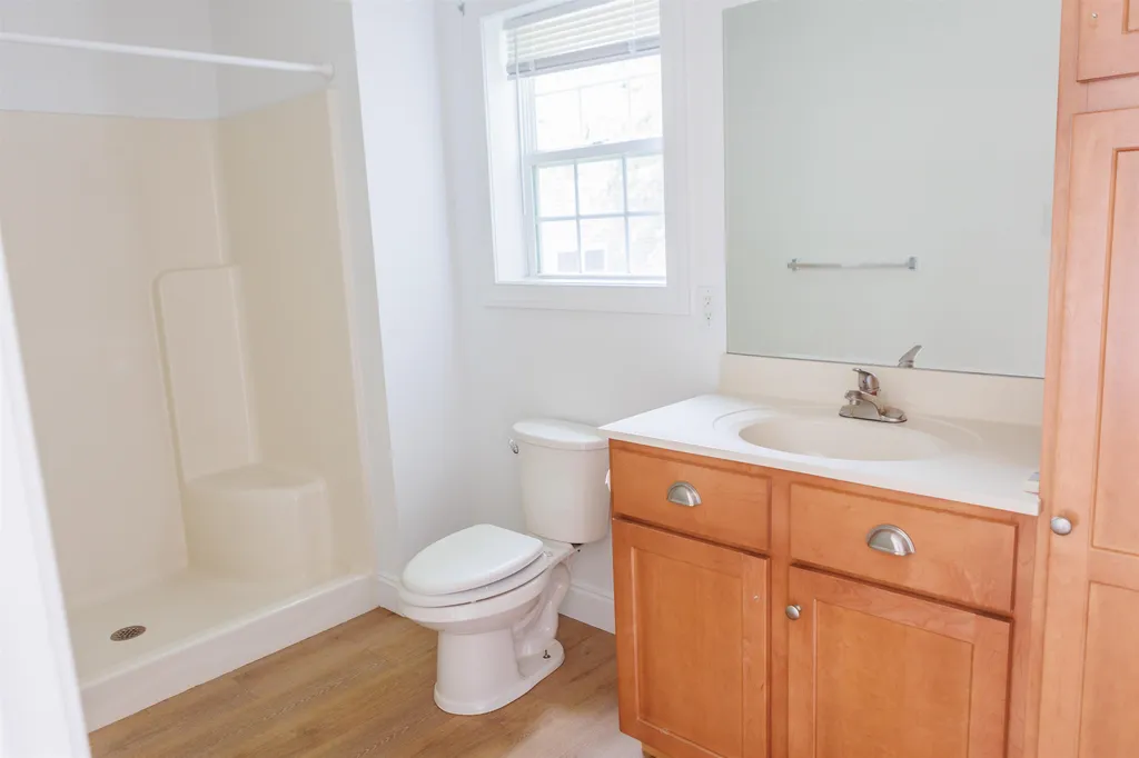 99 Sarasota Lane Laconia NH 03246