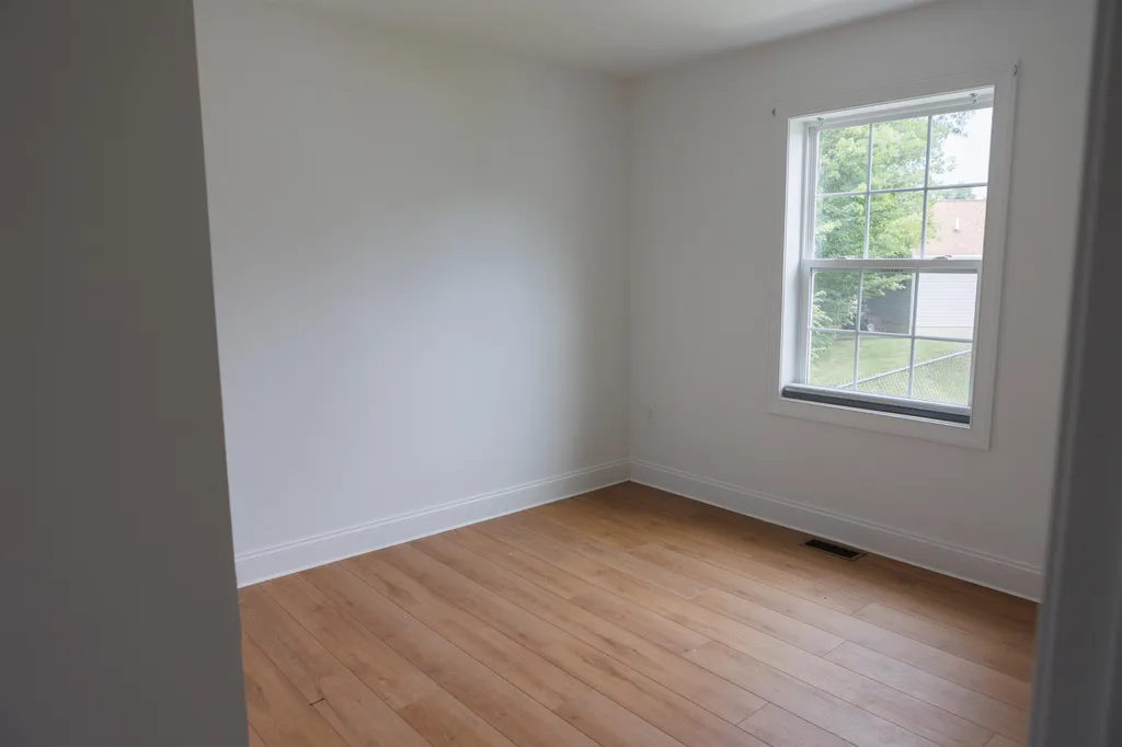 99 Sarasota Lane Laconia NH 03246