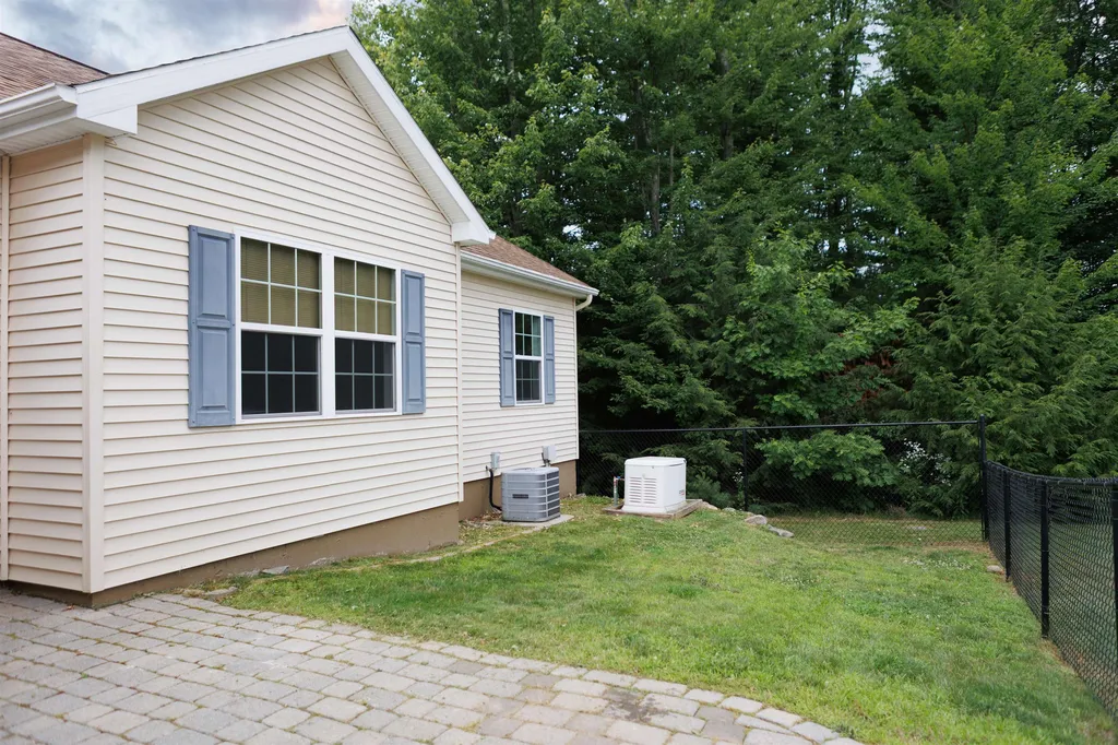99 Sarasota Lane Laconia NH 03246