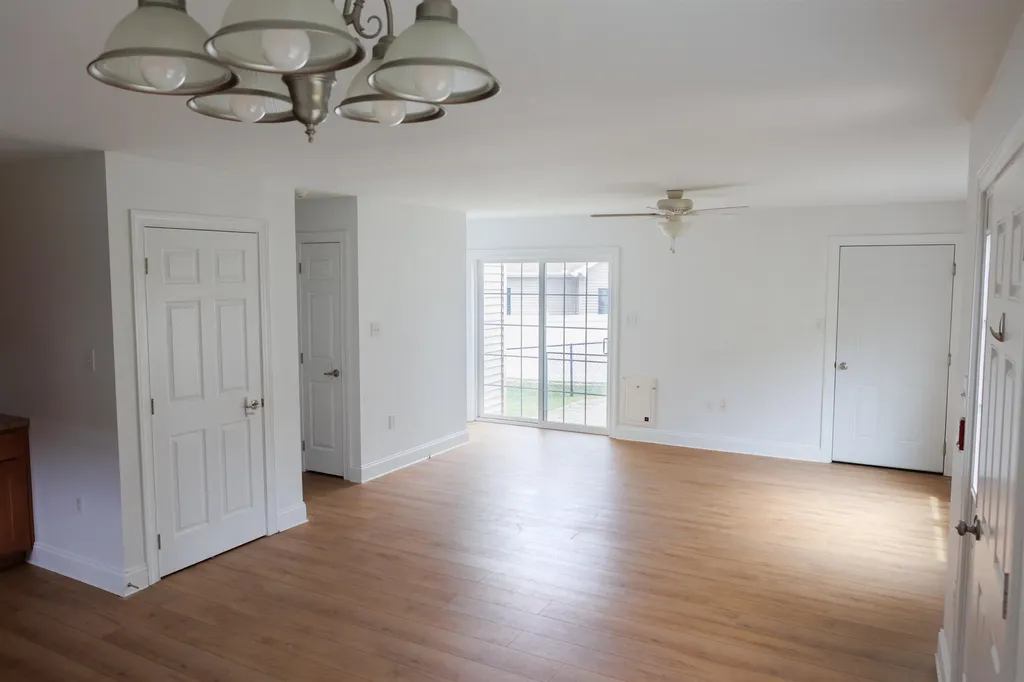 99 Sarasota Lane Laconia NH 03246