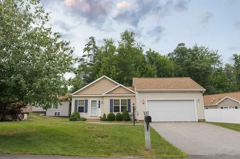99 Sarasota Lane Laconia NH 03246