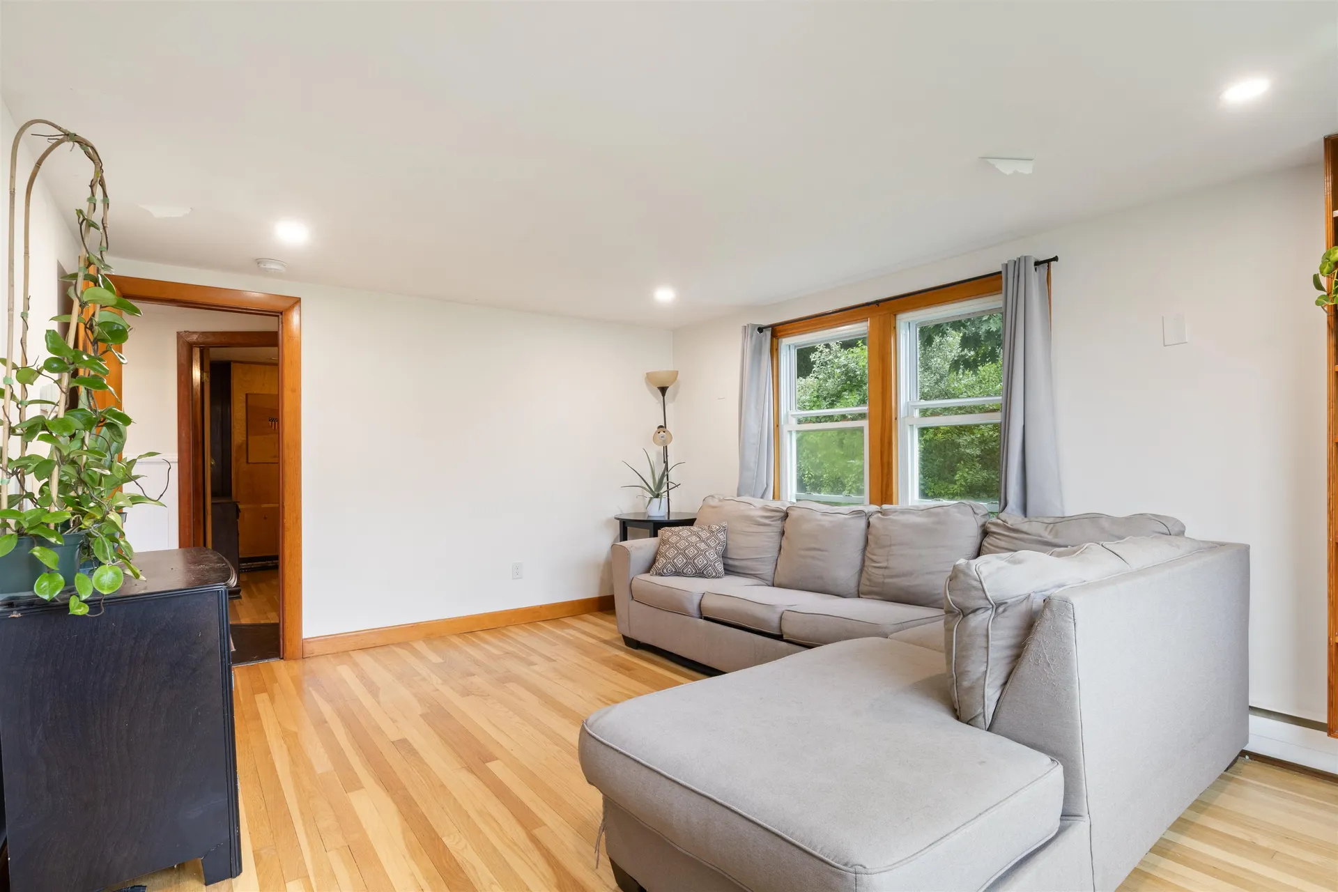 26 Midway Park Somersworth NH 03878-1005