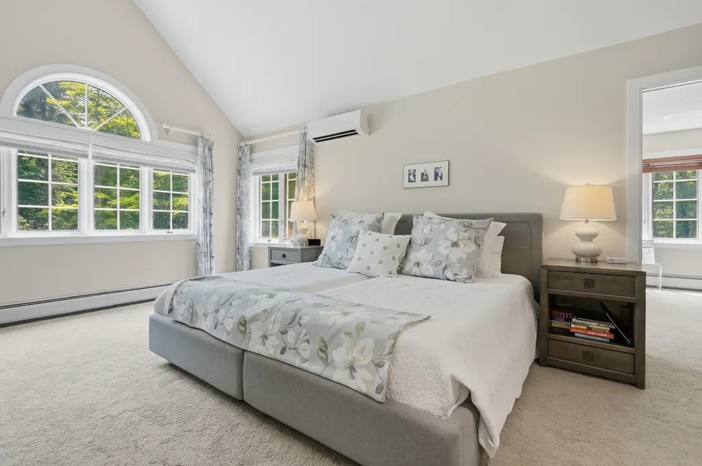 305 Westview Drive Shelburne VT 05482