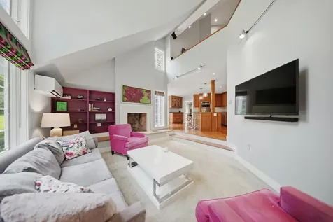 305 Westview Drive Shelburne VT 05482
