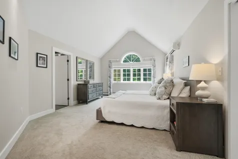 305 Westview Drive Shelburne VT 05482