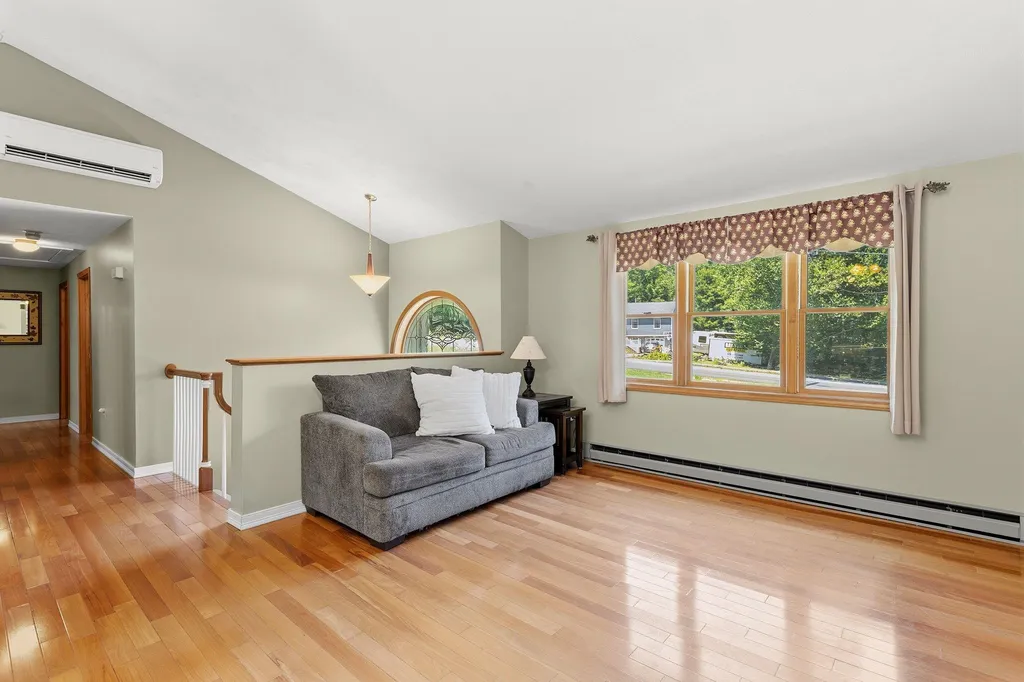 77 Tsienneto Road Derry NH 03038