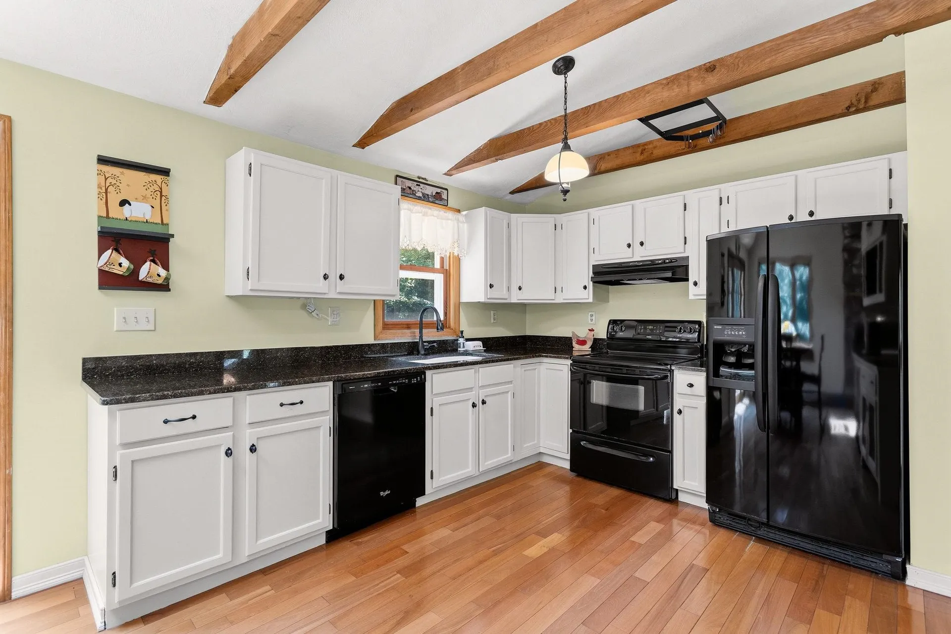 77 Tsienneto Road Derry NH 03038