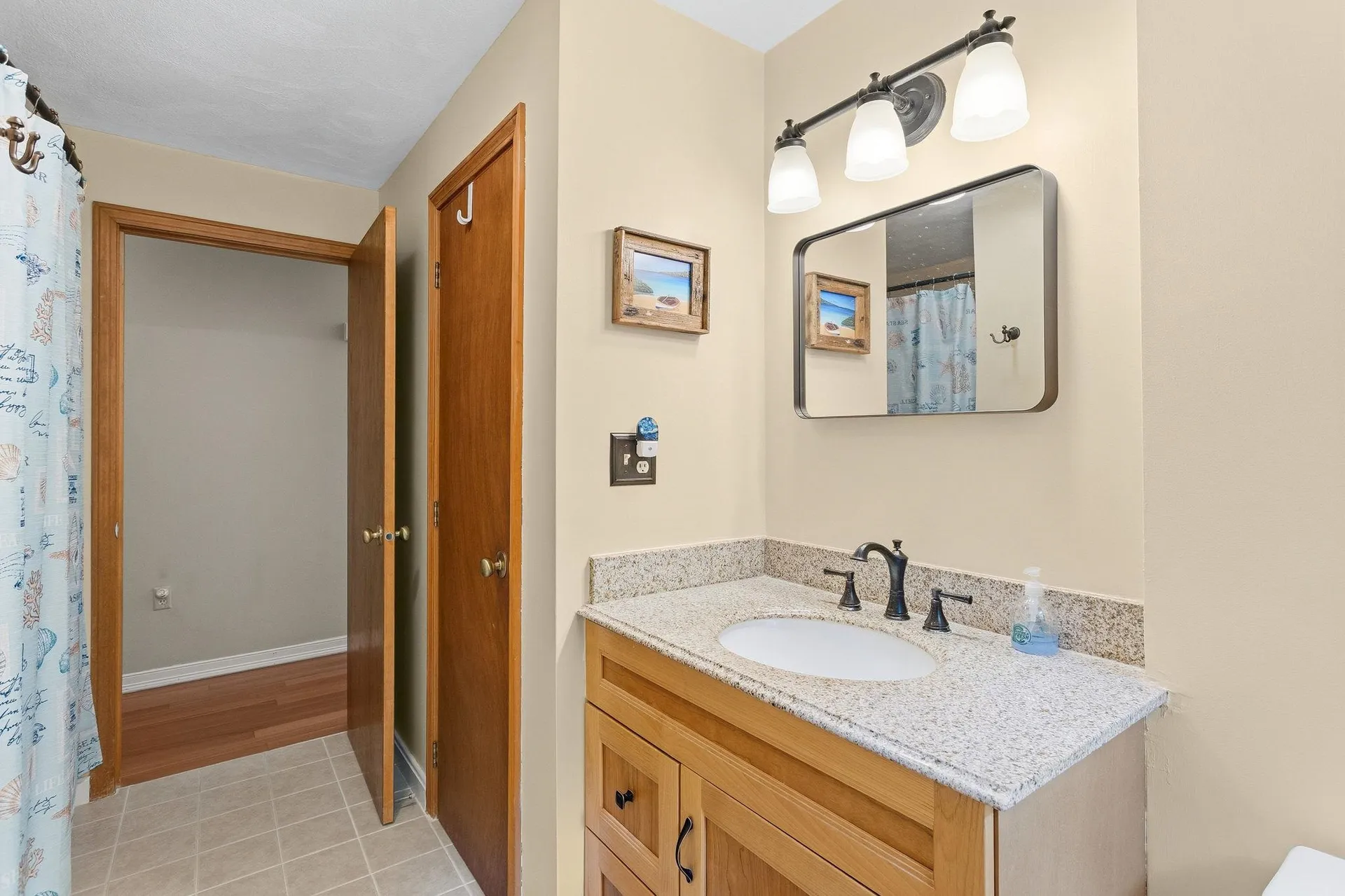 77 Tsienneto Road Derry NH 03038