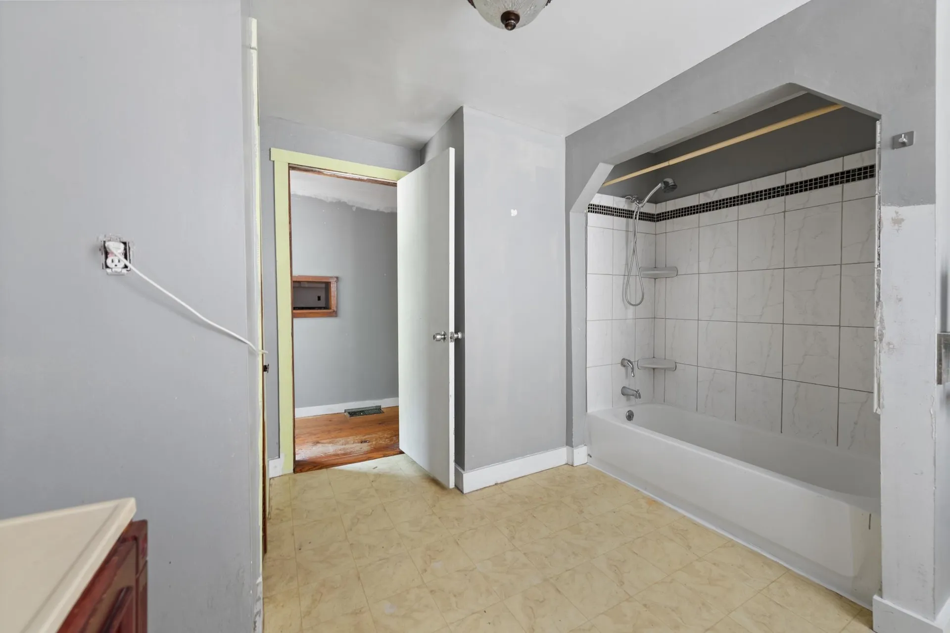 8 Oak Hill Street Haverhill NH 03785